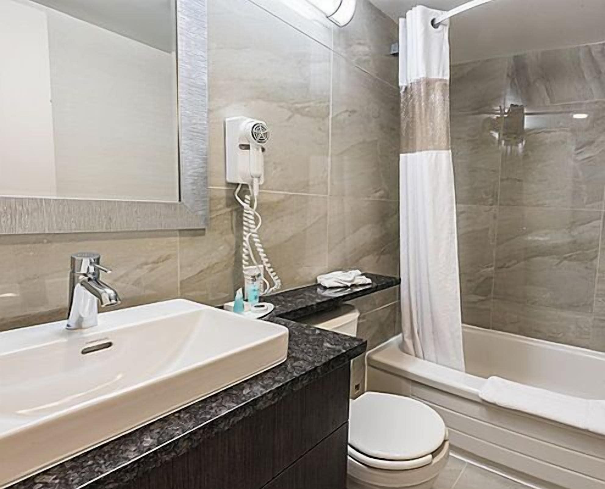Hotel Chrome Montreal Centre-Ville Zewnętrze zdjęcie
