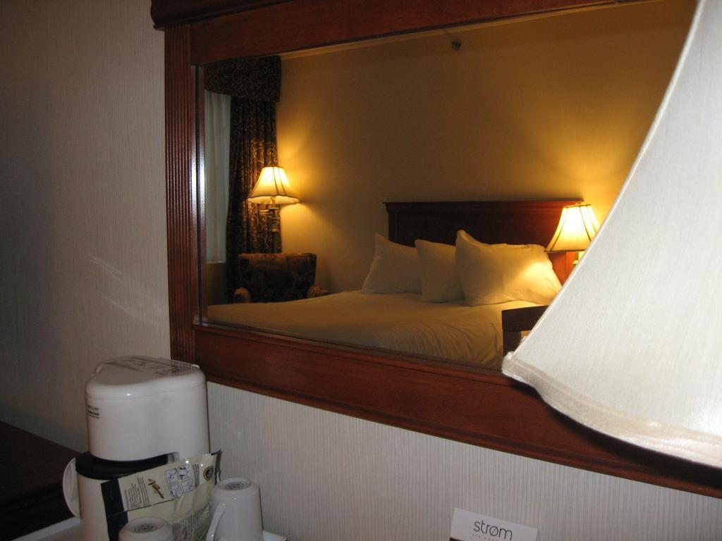 Hotel Chrome Montreal Centre-Ville Zewnętrze zdjęcie