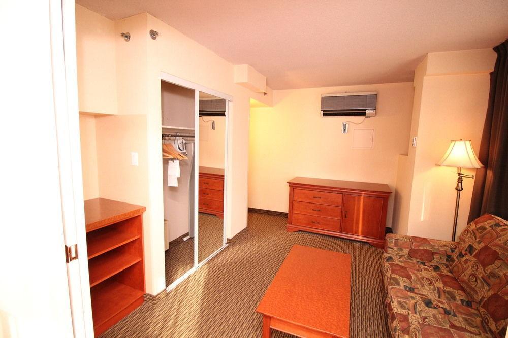 Hotel Chrome Montreal Centre-Ville Zewnętrze zdjęcie